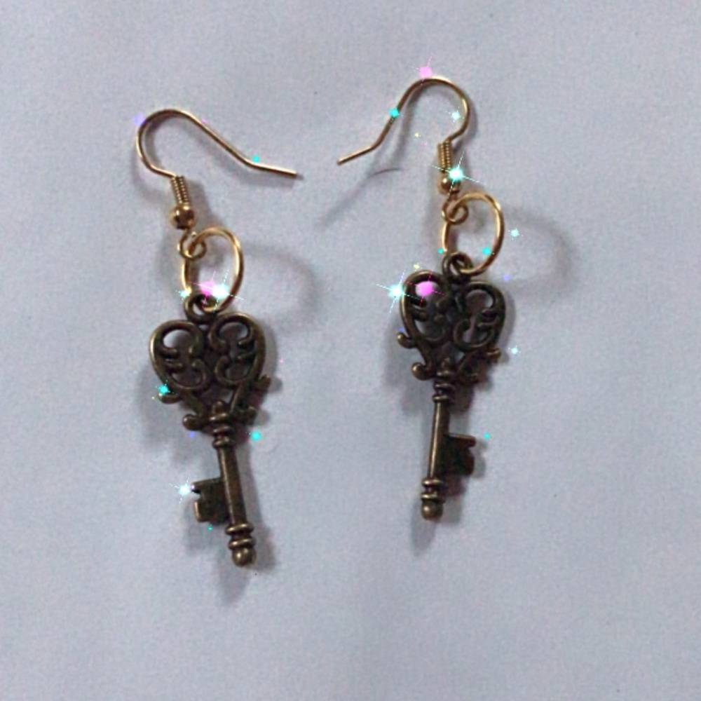 key earrings #1